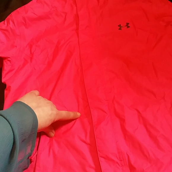 UNDER ARMOUR Jacket - Picture 3 of 7
